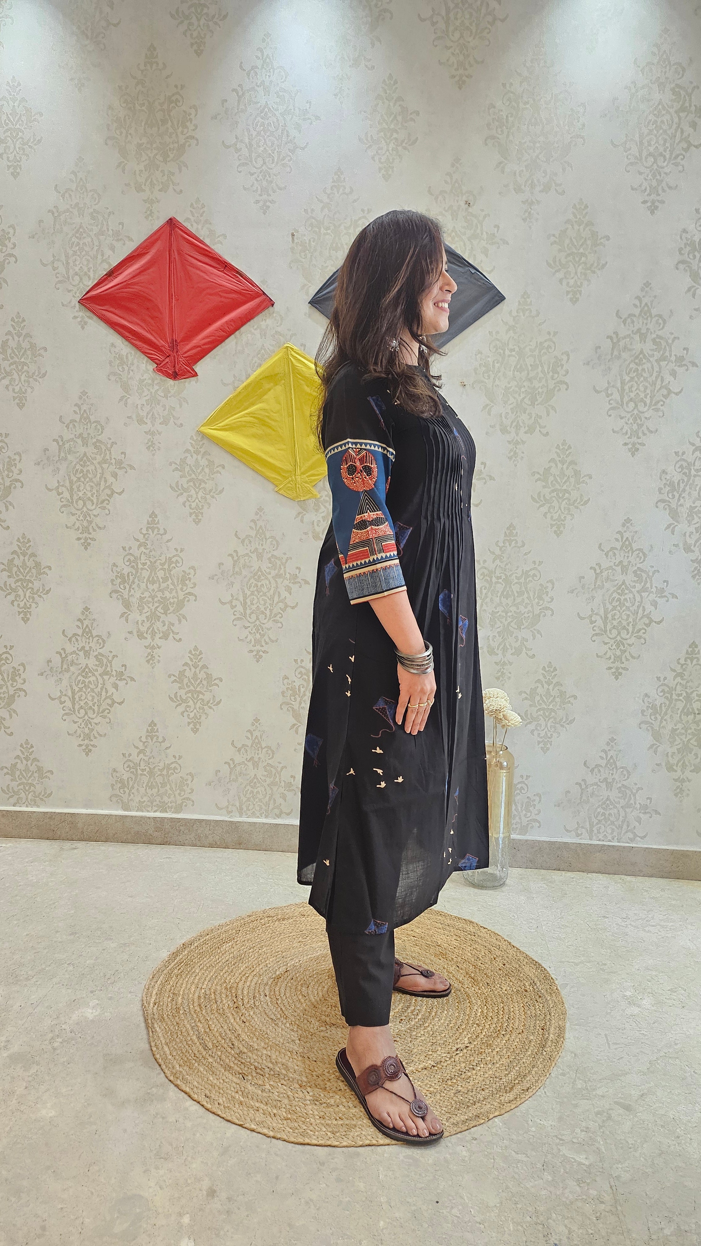 Dil Ki Patang – Black Cotton Kurta Pant Set (Kite Prints)