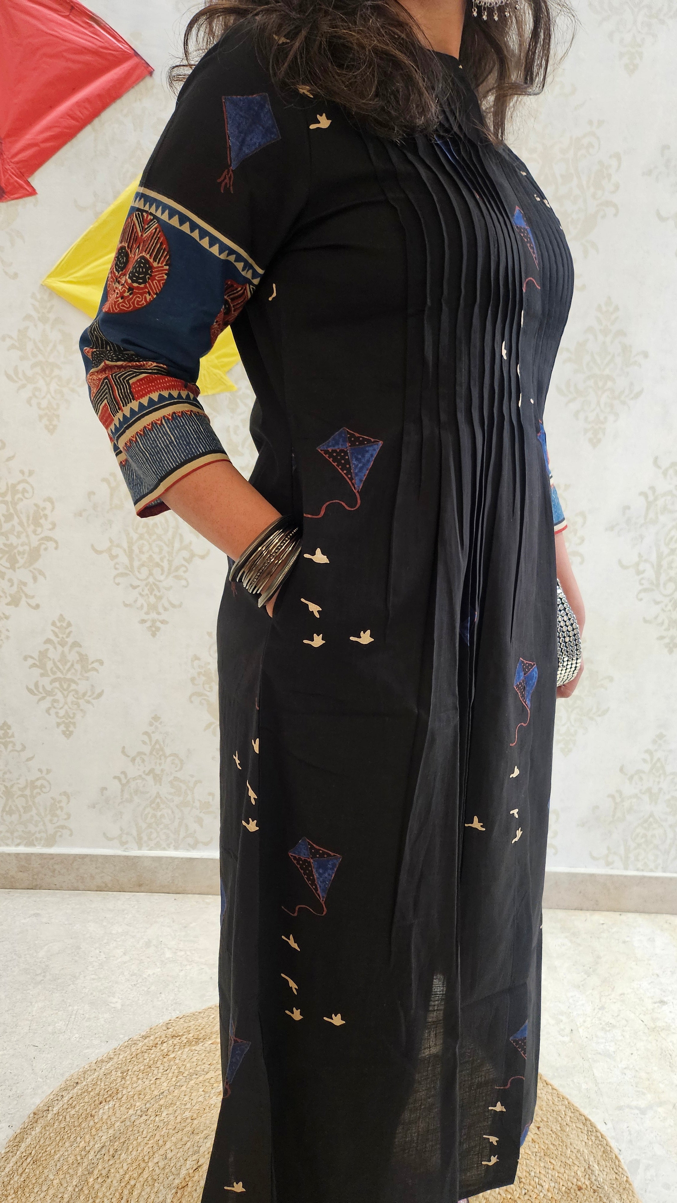 Dil Ki Patang – Black Cotton Kurta Pant Set (Kite Prints)