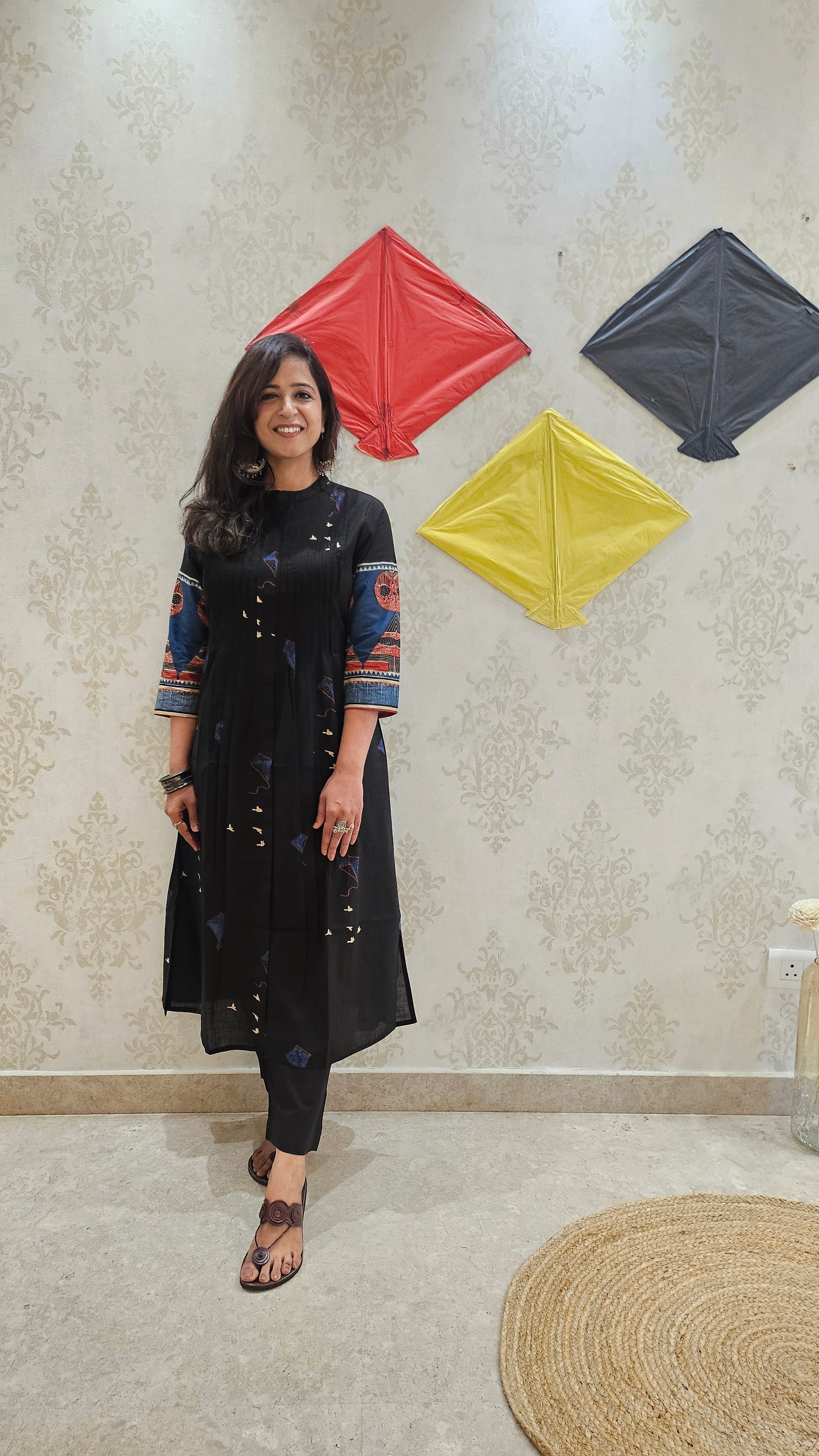 Dil Ki Patang – Black Cotton Kurta Pant Set (Kite Prints)