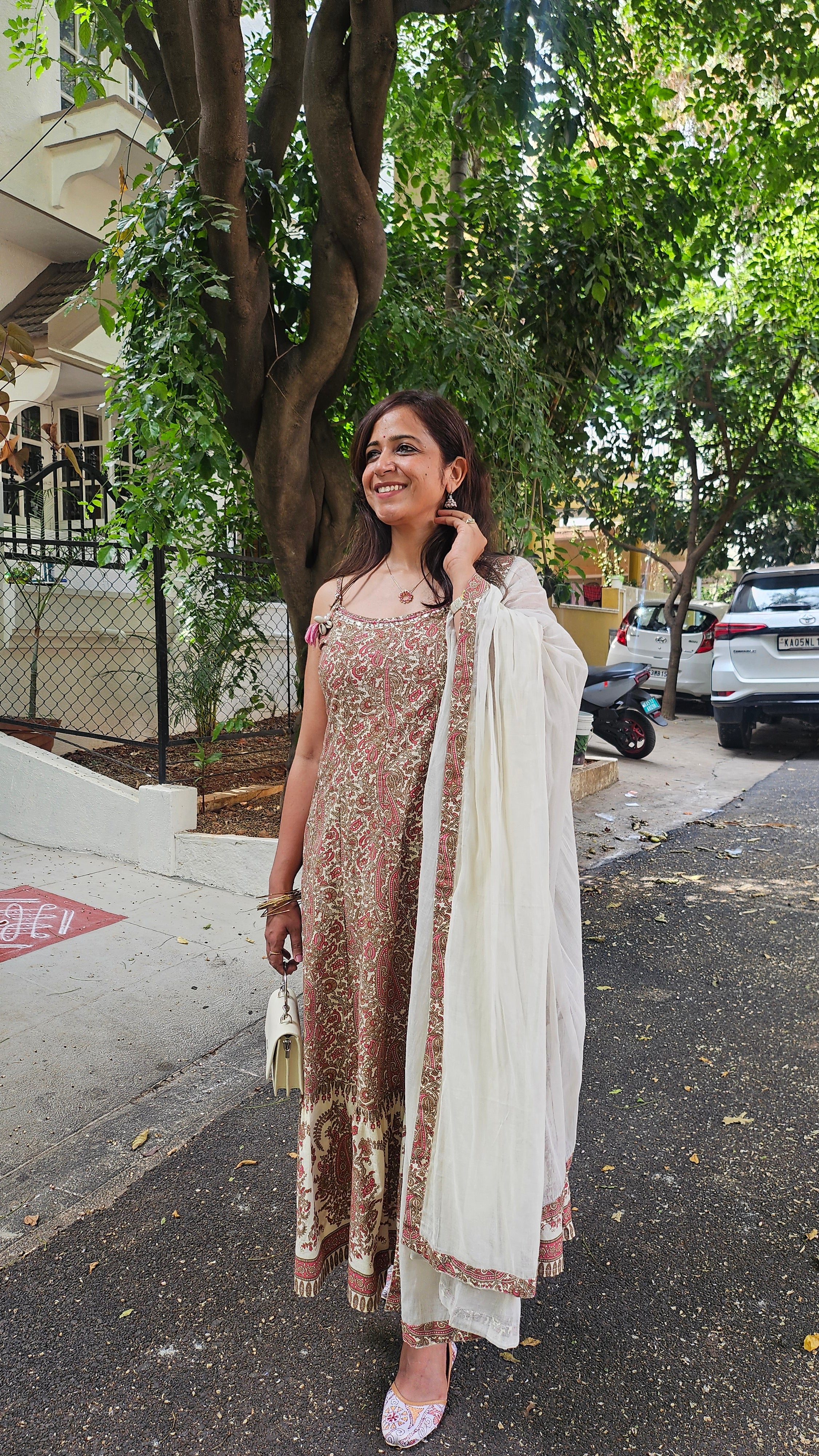 Chic Printed Cotton Kurta Pant Set for Women – Indo-Western Style