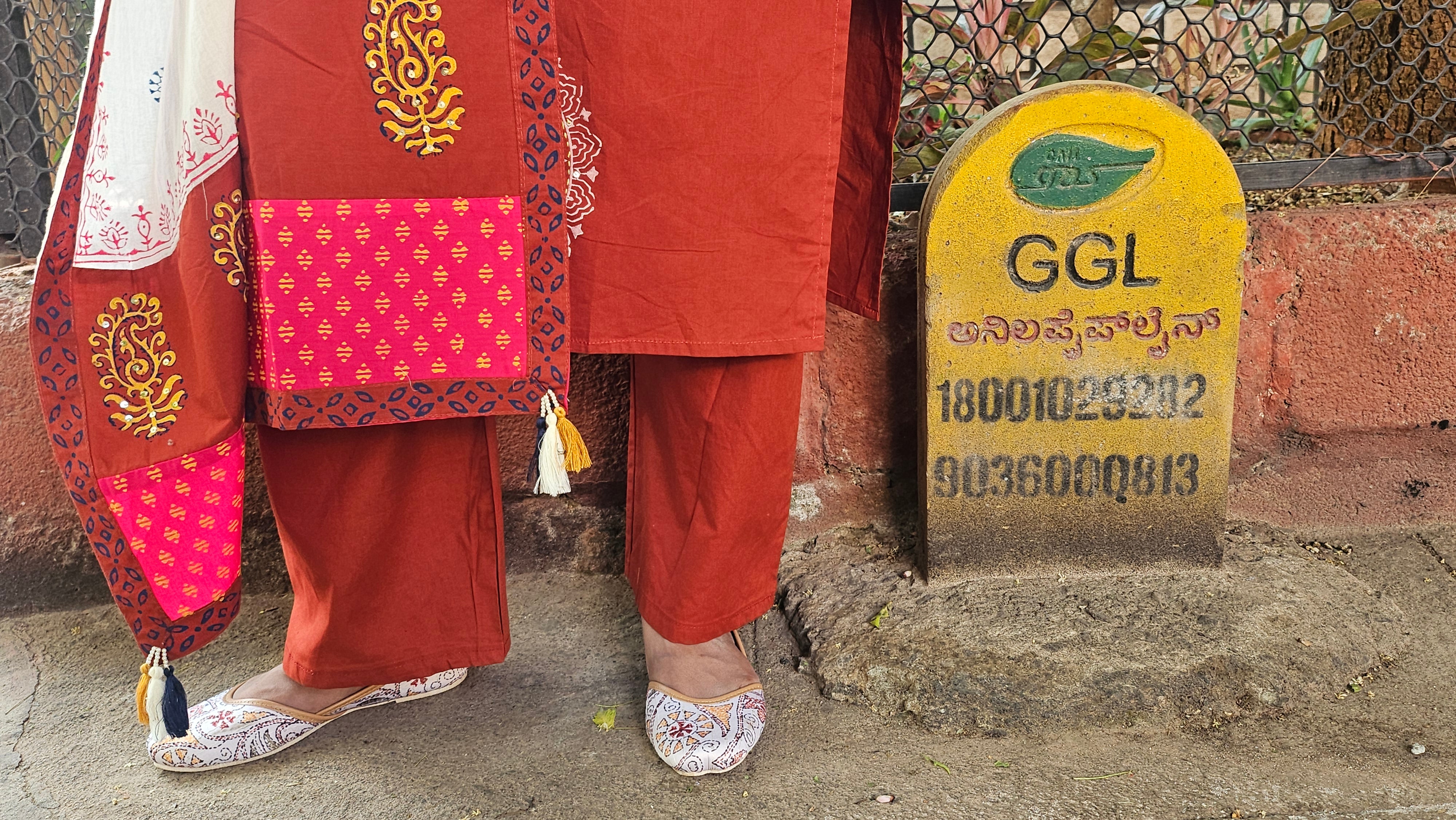 Rusty Magic Cotton Dupatta Set