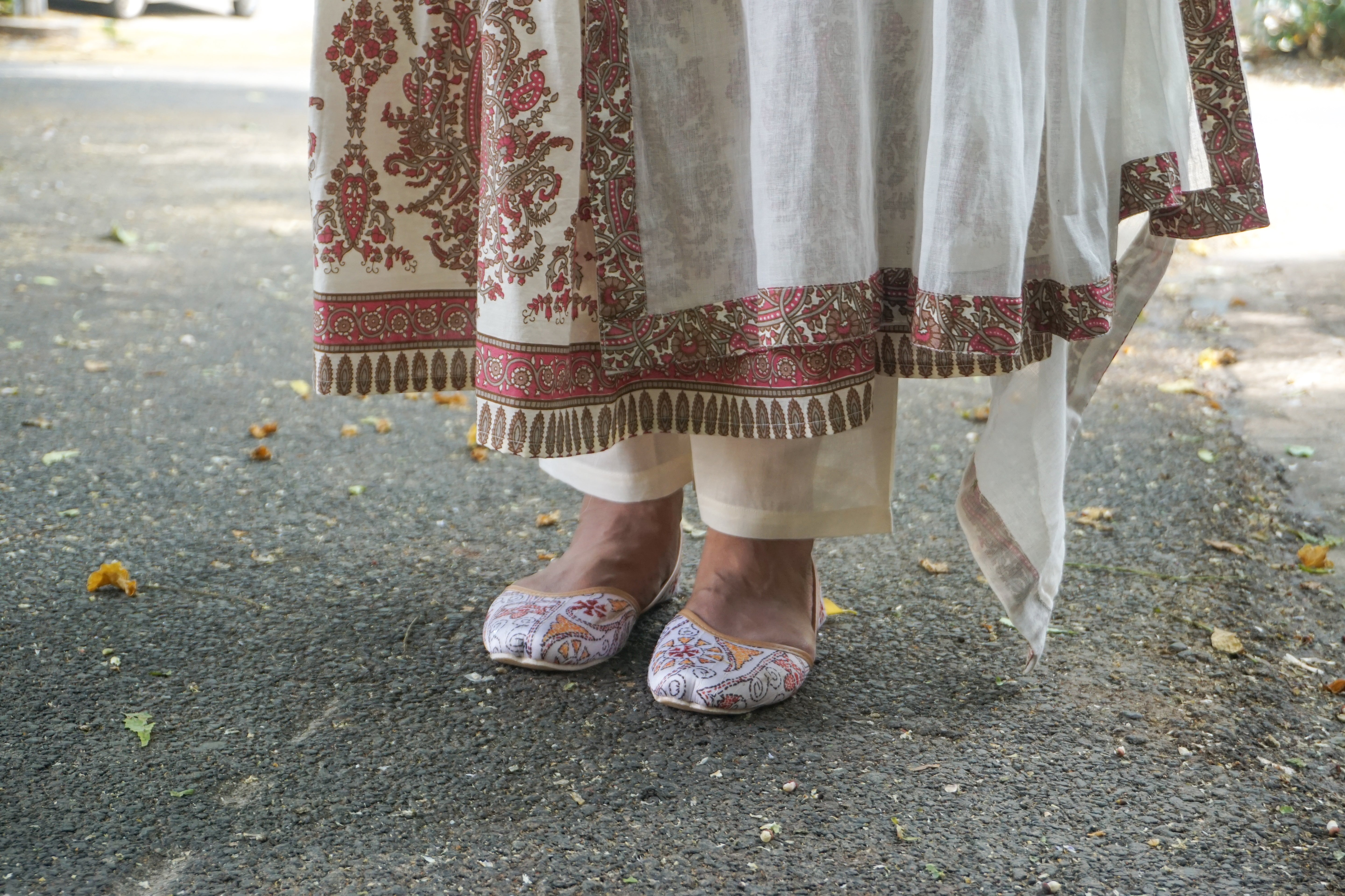 Chic Printed Cotton Kurta Pant Set for Women – Indo-Western Style