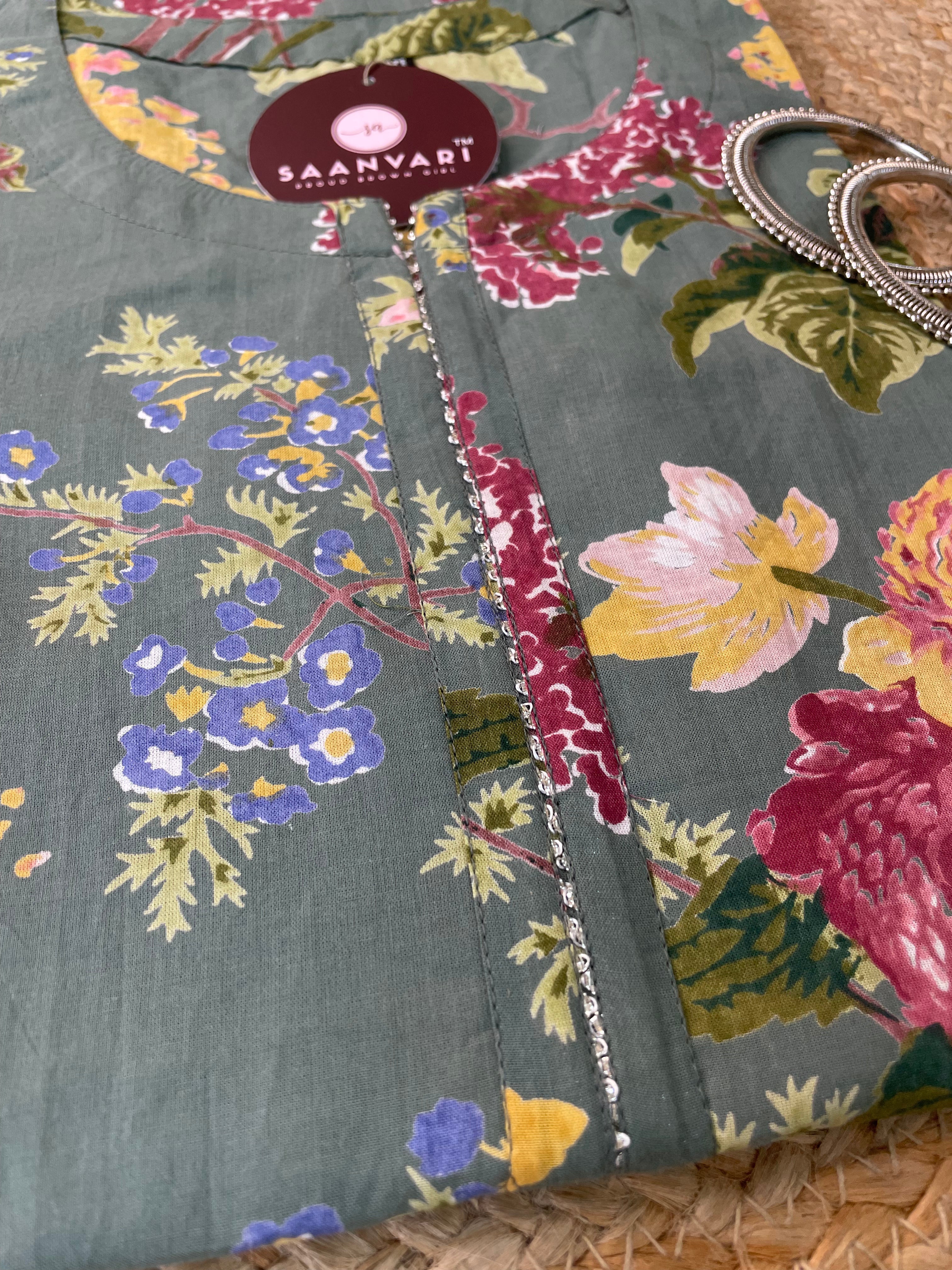 Sage Green Floral Print Cotton Straight Kurta – Jaipur Collection