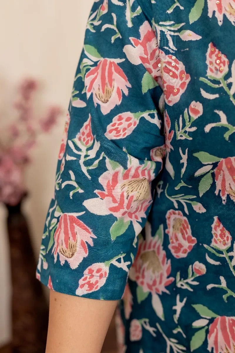 Plus Size : Printed Cotton Suit Set with Dupatta (3XL - 6XL)