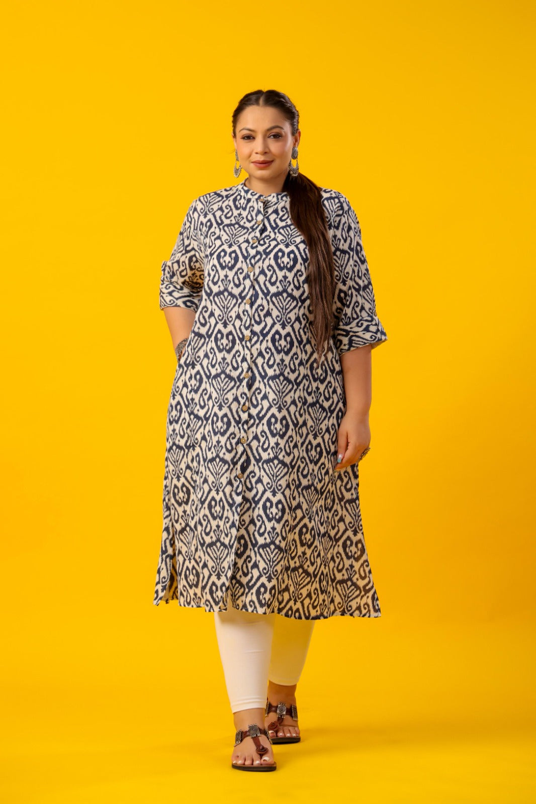 Plus Size : Indigo Ikkat Print Cotton Kurti with Wooden Buttons (4XL – 7XL)