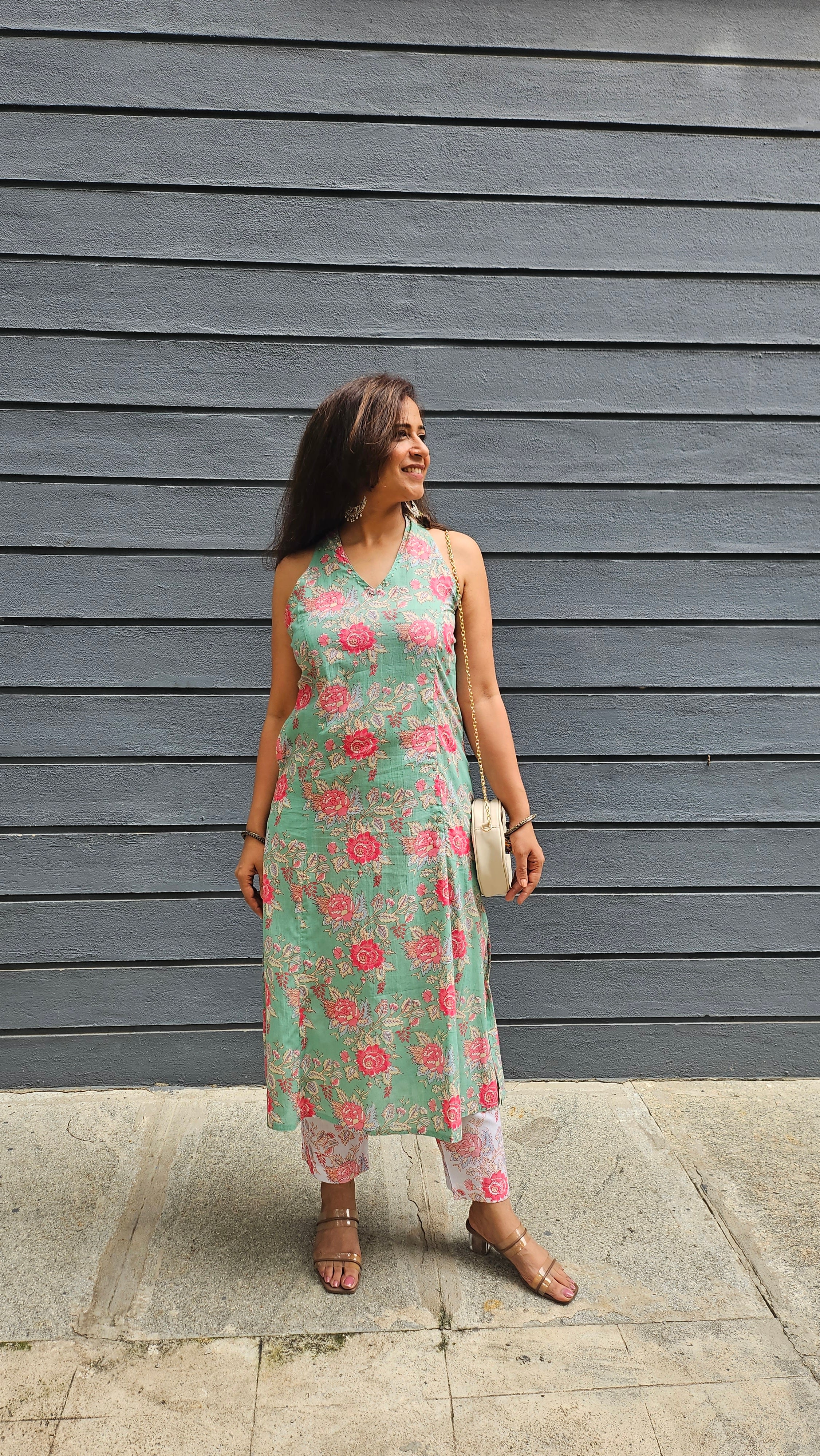 Halter Neck Floral Print Kurta-Pant