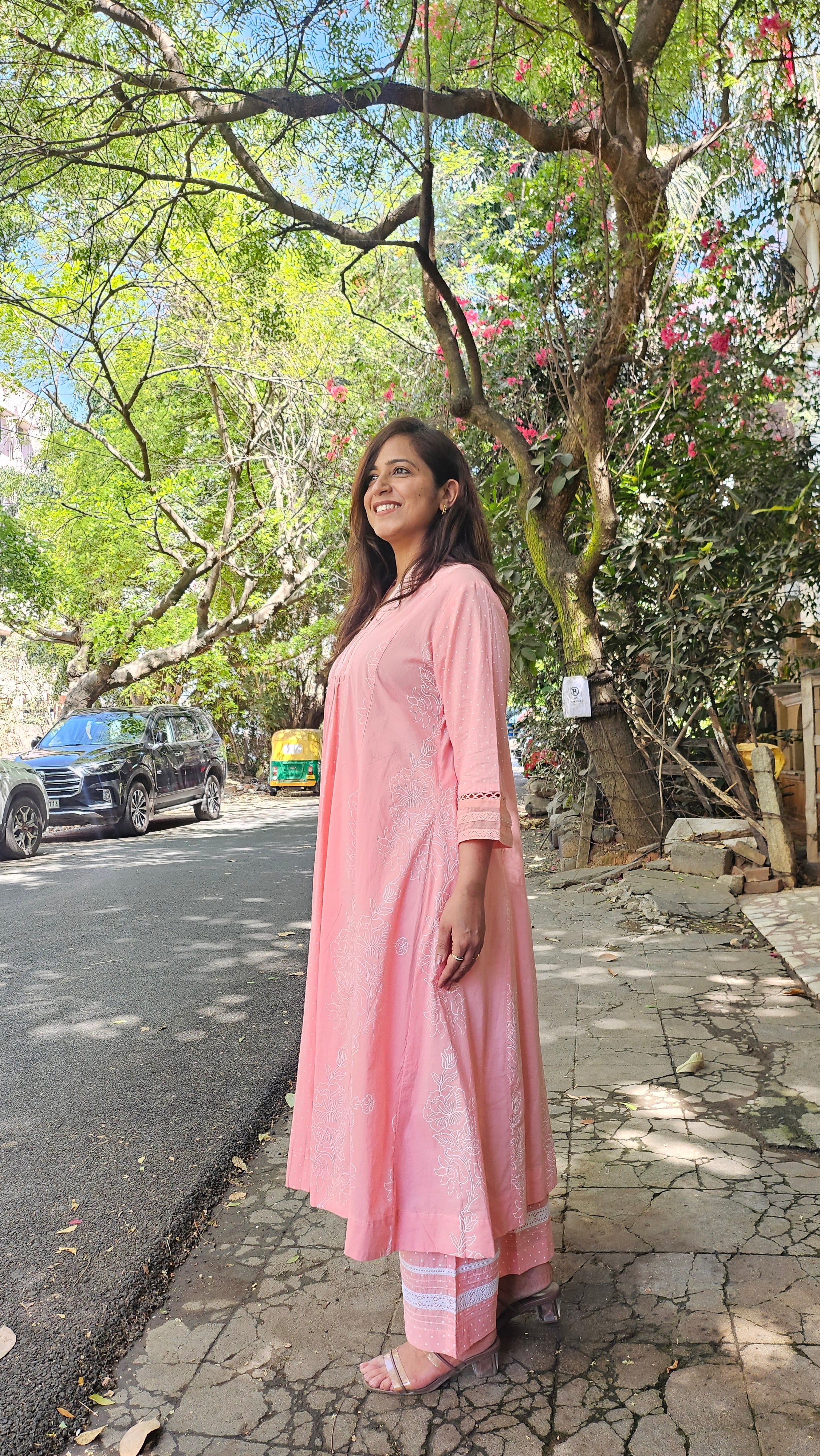 Pink Cotton Kurta–Pant Set with Delicate Lace Detailing – Jaipur Collection