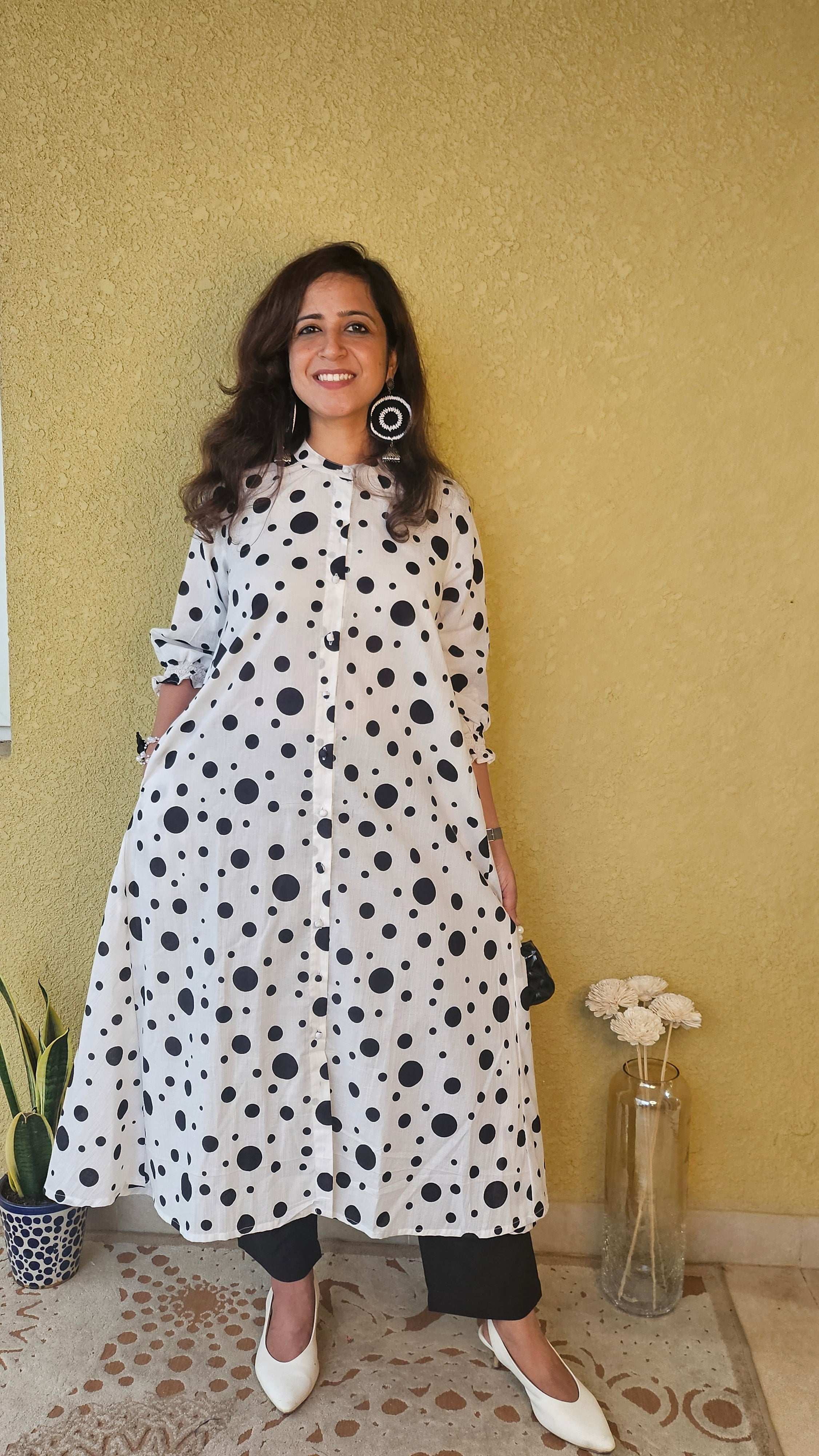 Polka Dot Mul Cotton Loose Fit Kurta with Solid Black Pants – 2 Piece Set
