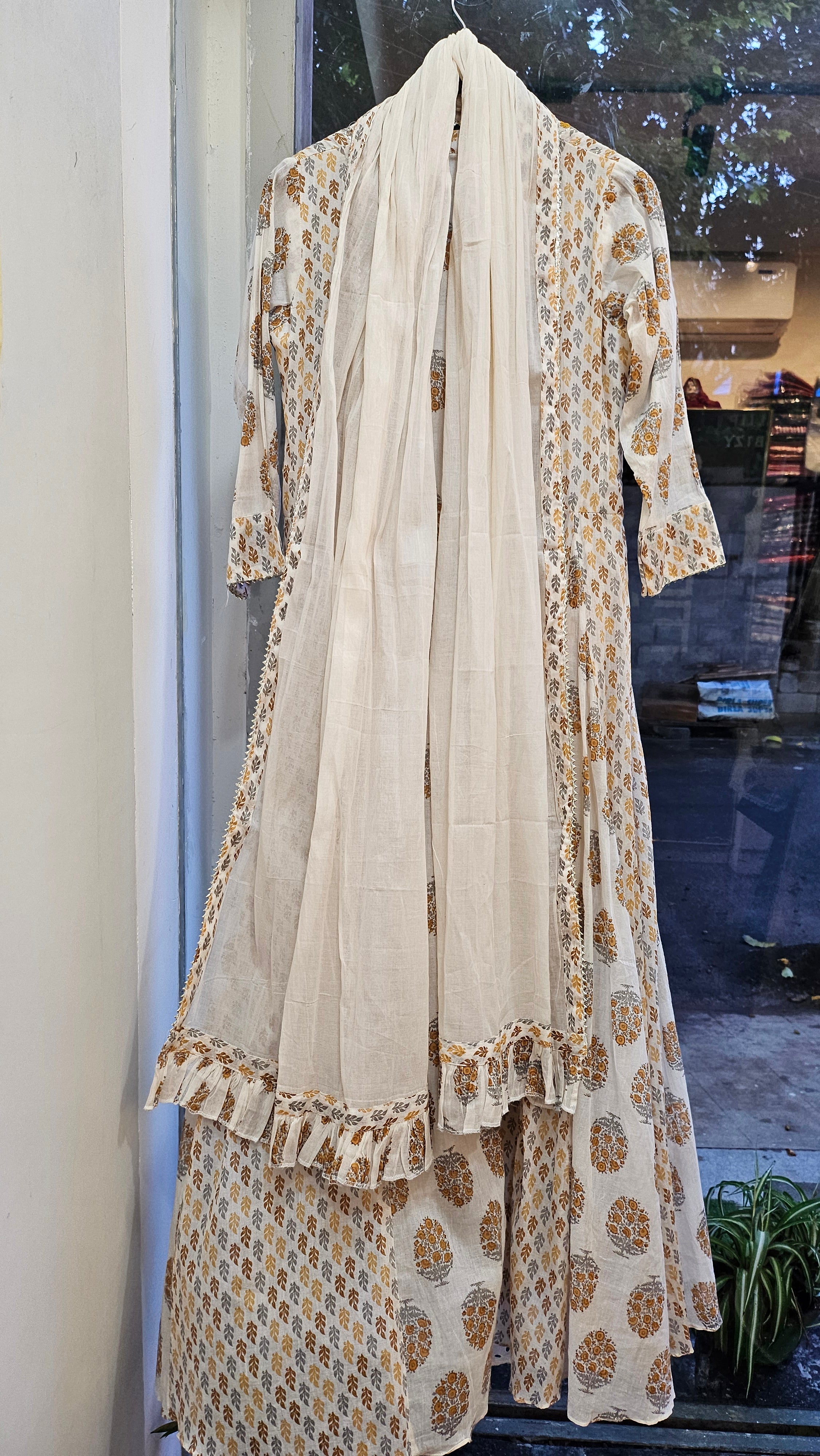 Ivory Ethnic Gown with Dupatta – Elegant Festive Wear