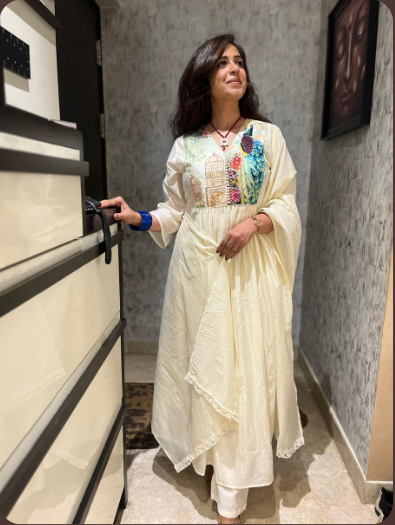 Dil Maange More – Ivory Partywear Suit Set with Heritage Embroidery