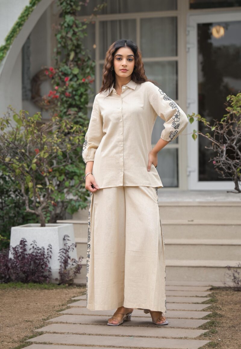 Airport Look – Cotton Coord Set with Embroidery