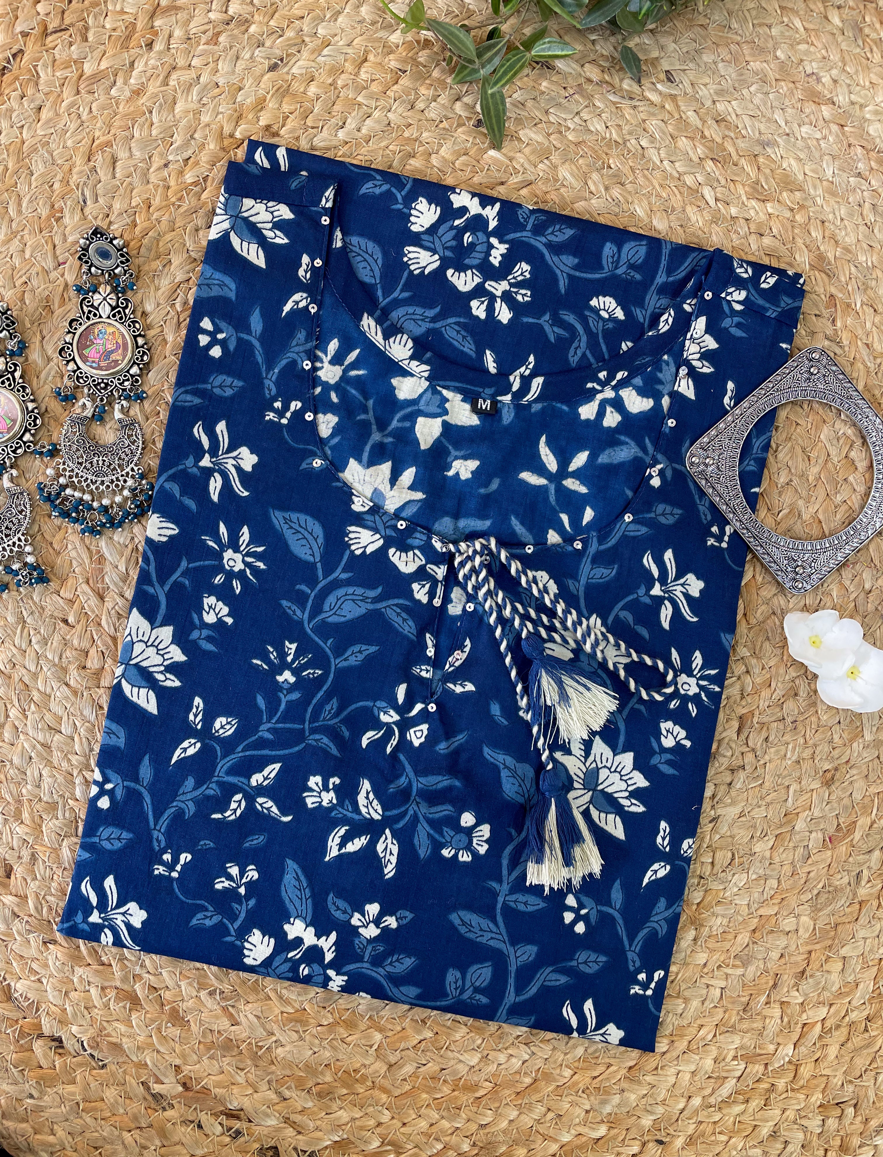 Floral Print Cotton Straight Kurta with Tassel Tie-Up Neck